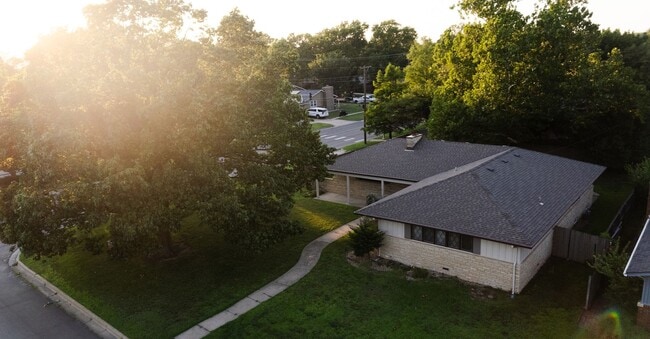 Photo - Mid-Century 3 Bedroom in Pine Valley Estates