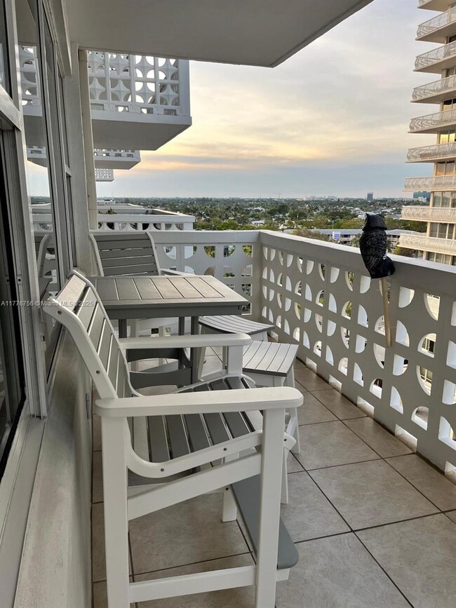 Photo - 4010 Galt Ocean Dr Unit 816