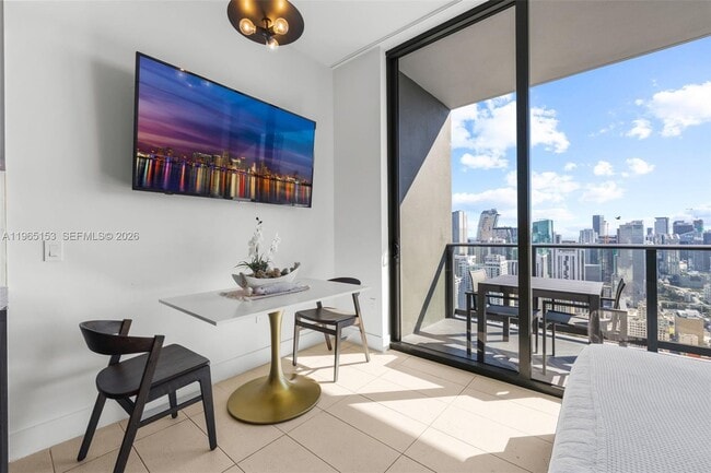 Photo - 159 NE 6th St Unit 4906