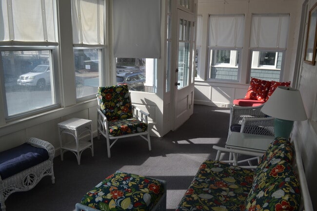 Photo - 19 S Surrey Ave