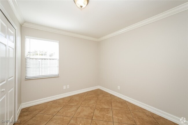Building Photo - 984 Jolly Rd Rental