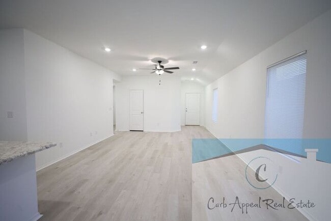 Photo - New construction in Jonesboro - beautiful 4 bed / 2 bath home - Nettleton!!