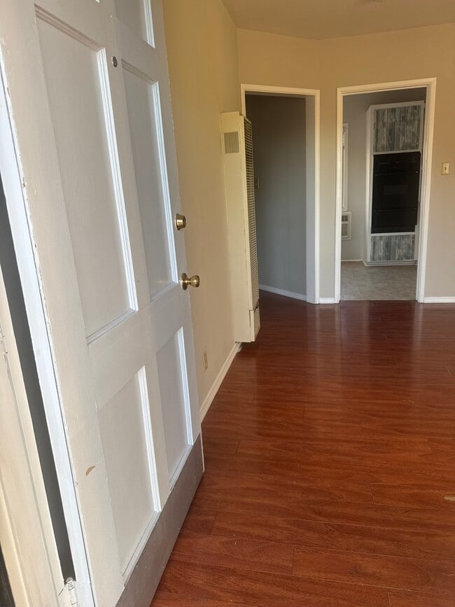 Photo - 1145 E Wilson Ave Unidad 1