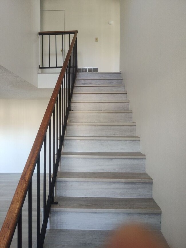 Photo - 1104 El Paseo Unidad 1104 El Paseo  D