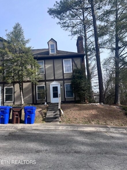 Building Photo - 119 Arcadia Ln Unit D