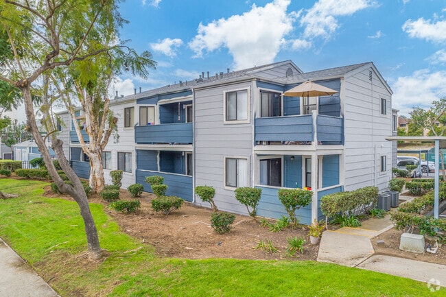 Apartamentos - Calavo