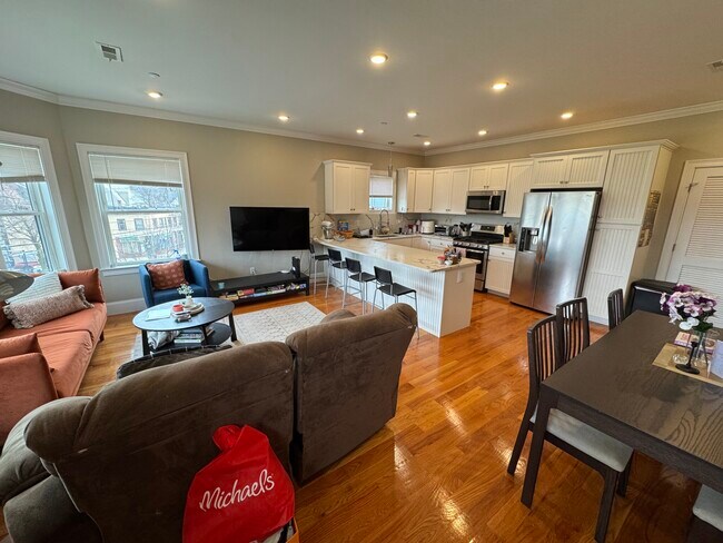 Photo - 116 Holland St Unit 3L