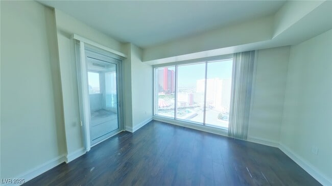 Photo - 2700 S Las Vegas Blvd Unit 2010