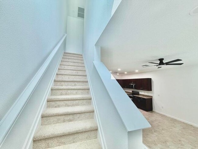 Photo - 4093 S Longwood Lk Sq