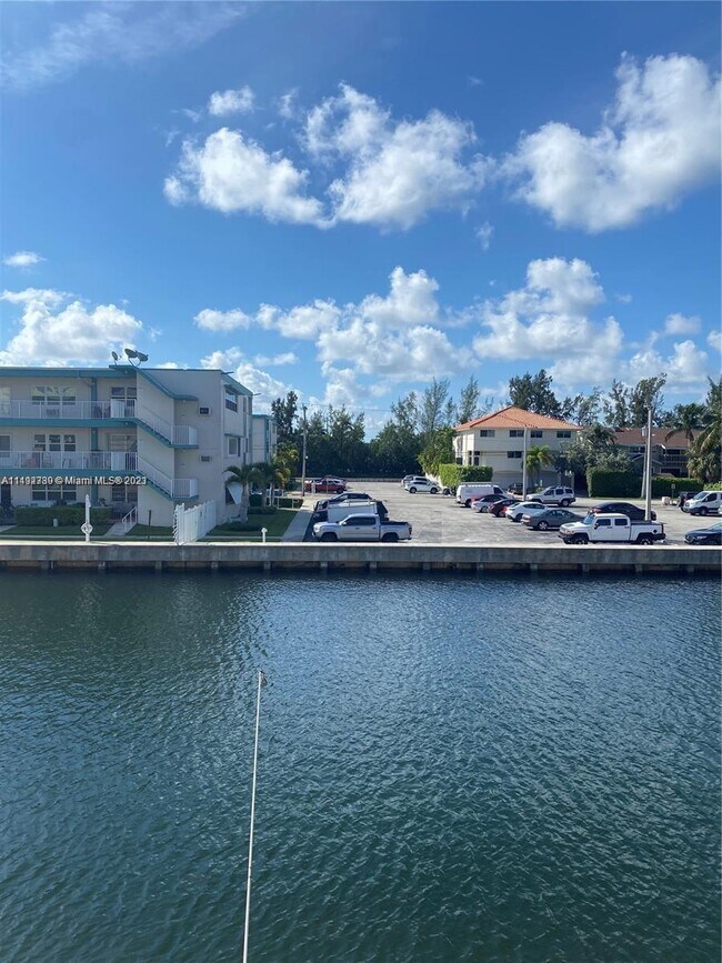 3944 NE 167th St Condo For Rent in North Miami Beach, FL
