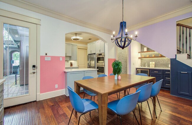 Photo - 1204 E 29th St Unidad ID1018984P