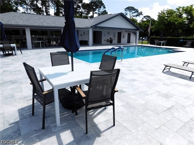 Photo - 10525 Putnam Ct