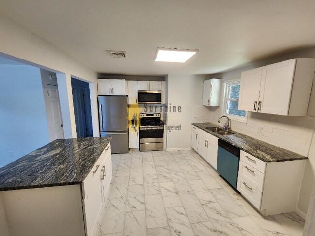 !!!WOW!!! Single Family home near Fort Eustis