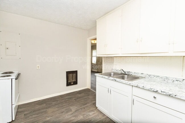 Photo - 1023 Holland Johnson Rd