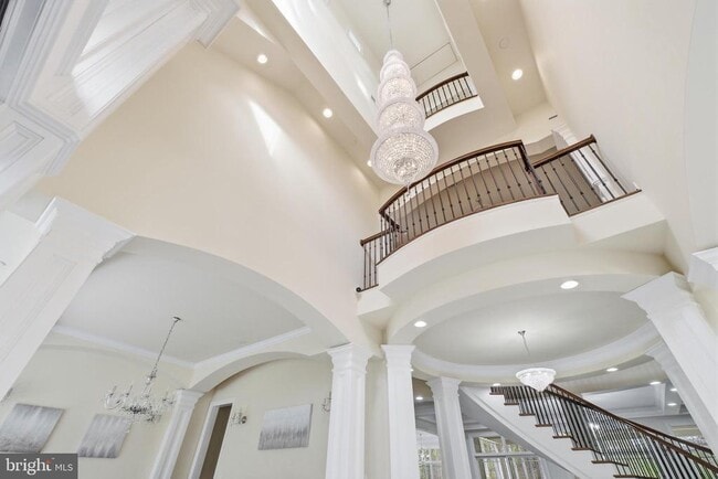 Photo - 8735 Brook Rd