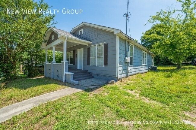 Building Photo - 620 N Moran St