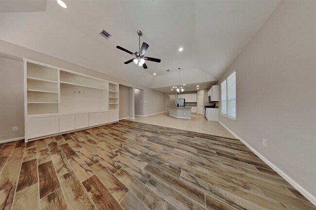 Photo - 1910 Elkington Cir