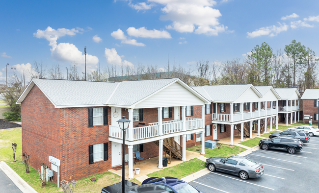 Valley Square Apartments - Valley Square Apartments