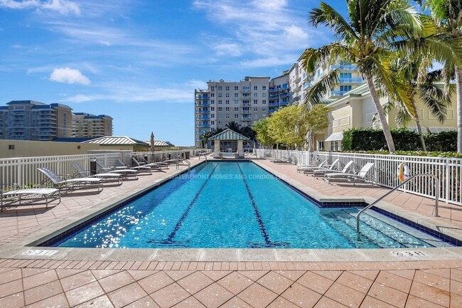 Photo - 450 N Federal Hwy Unit 807