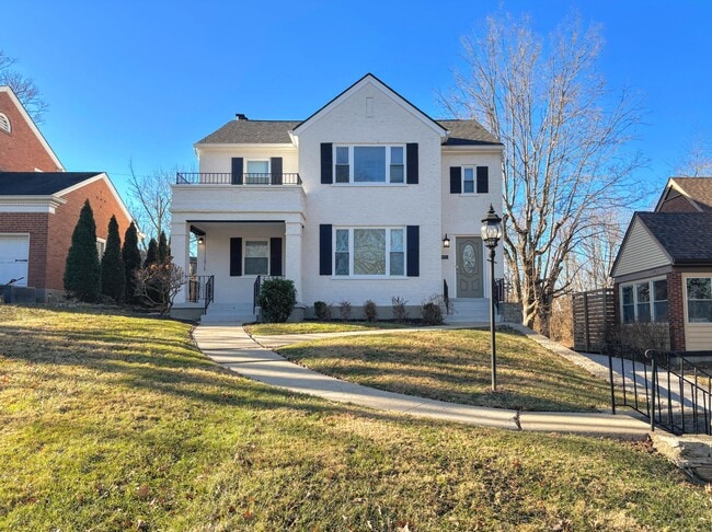 Photo - 27 Sunnymede Dr Unit 2