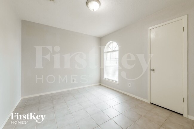 Photo - 22234 Waynegate Dr