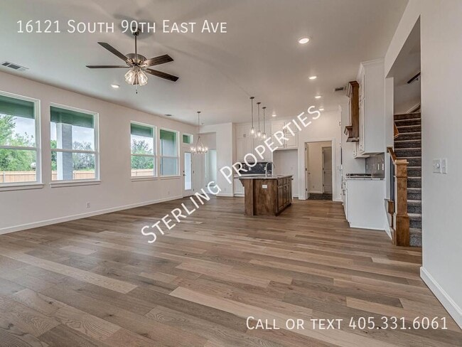 Photo - 16121 S 90th East Ave