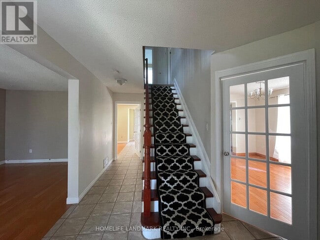 Photo - 11 Orwell Crescent