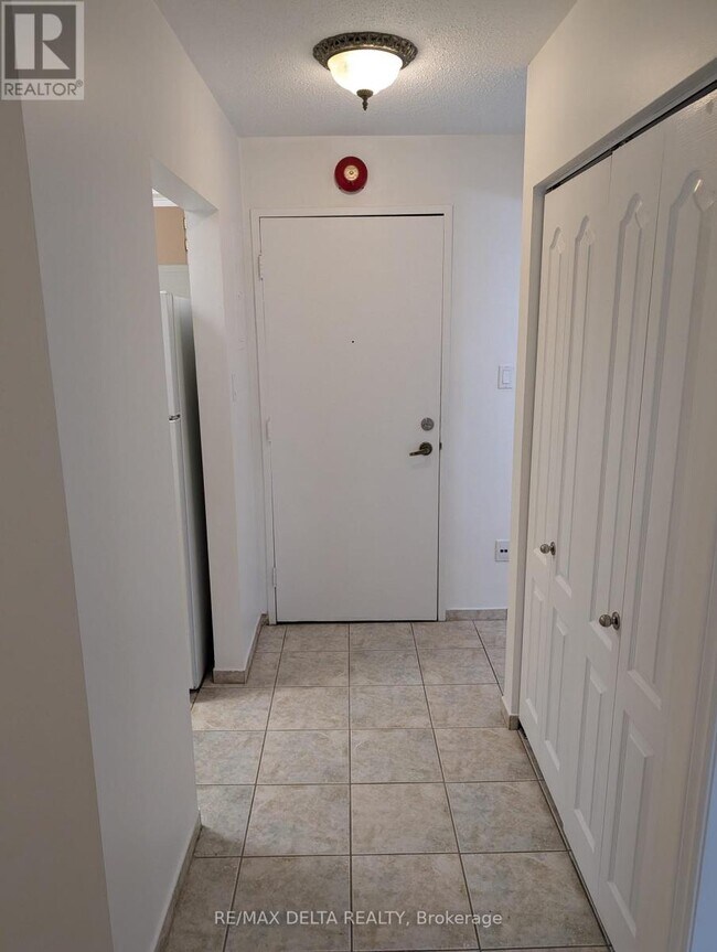 Photo - 2044 Arrowsmith Dr Unit 202A