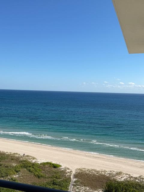 Building Photo - 1900 S Ocean Blvd Unit 15g