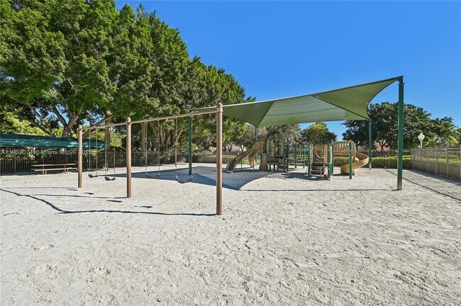 Photo - 857 Sand Creek Cir