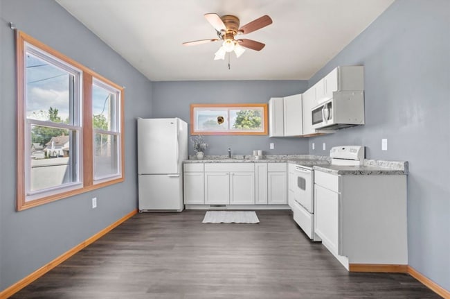 Photo - $1350 | 3 Bedroom 2 Bath | Fenced in backyard | Central A/C | Pet Friendly