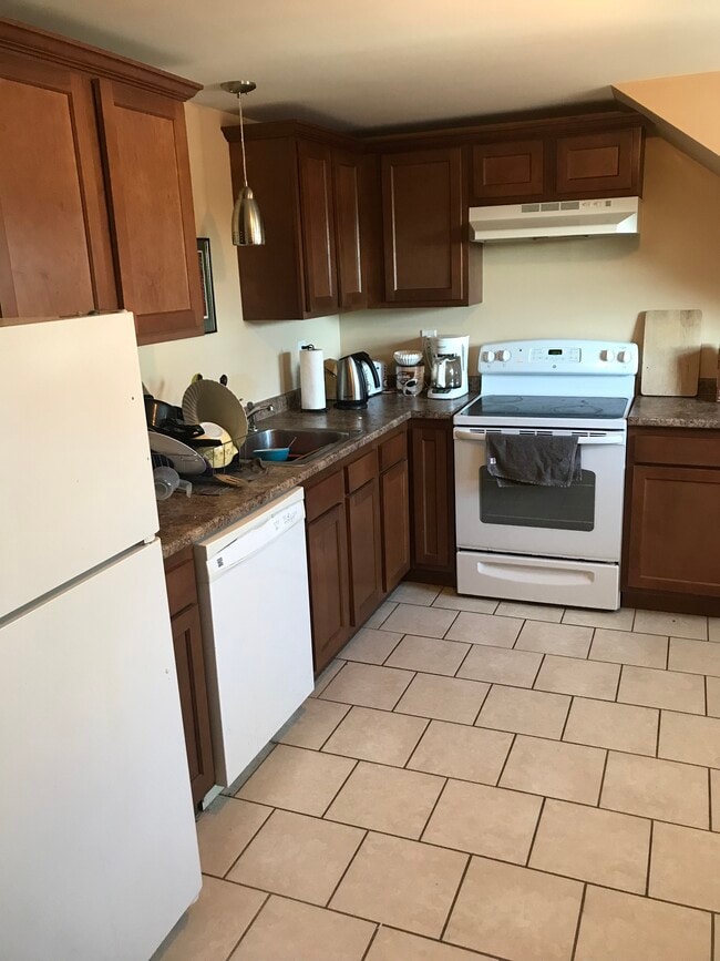 Foto principal - 237 Valley St Unidad #30