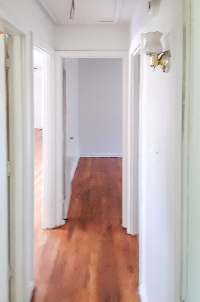 Photo - 3314 Ivor St