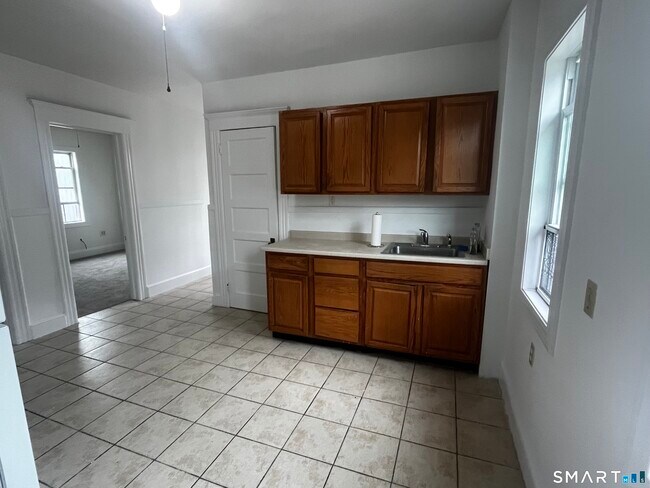 Photo - 162 Connecticut Ave Unit Second Floor