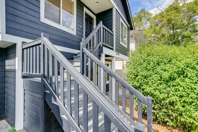 Photo - 5205 11th Ave NE