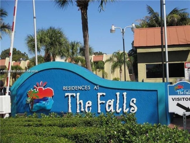 Building Photo - 13998 SW 90th Ave Unit 206-BB