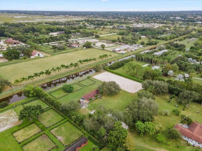 Photo - 16693 Deer Path Ln