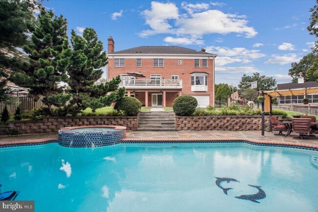 Photo - 9917 Kendale Rd