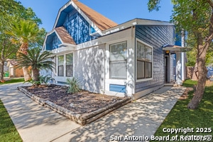 Photo - 10323 Country