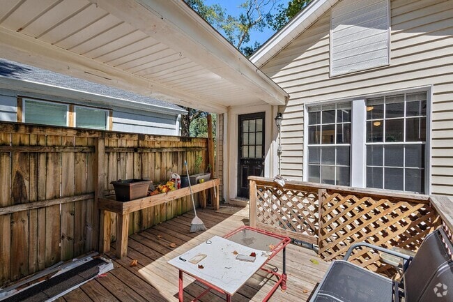 Building Photo - 4022 N State St Rental