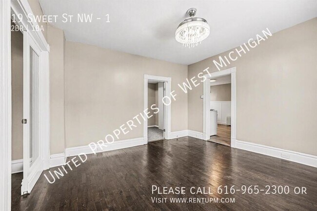 Photo - 19 Sweet St NW Unit 1