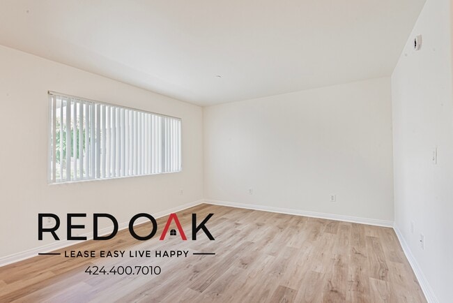 Building Photo - 326 S Westlake Ave Unit 202 Rental