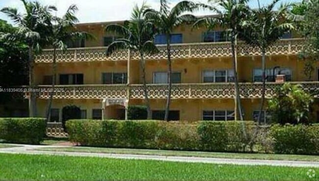 Building Photo - 2005 Sans Souci Blvd Unit 105 Rental