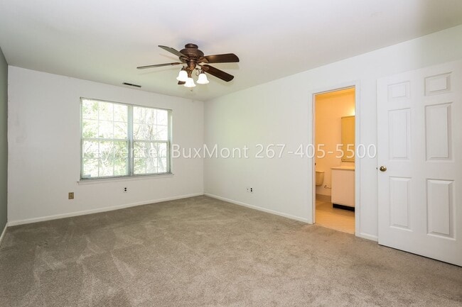 Photo - Beautiful 2 Bed / 2 Bath second-floor condo in Rose Hollow community!