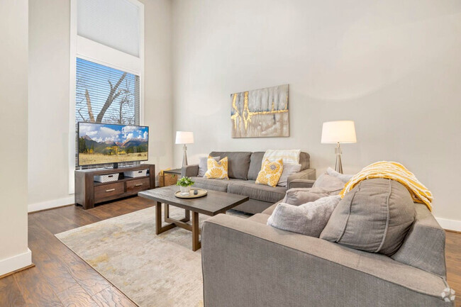 Building Photo - 465 S Locust Ave Unit FL2-ID1221903P Rental