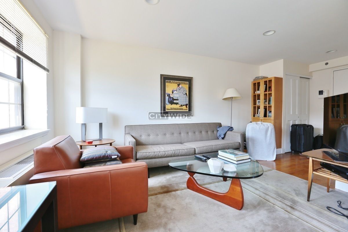 Photo - 1201 Ogden Ave Unit 3C