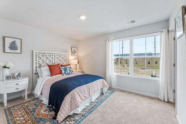 Photo - 98 Toter Trce