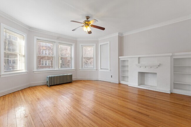 Photo - 7819 S Cornell Ave