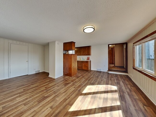 Photo - 2910 Louisiana Ave N