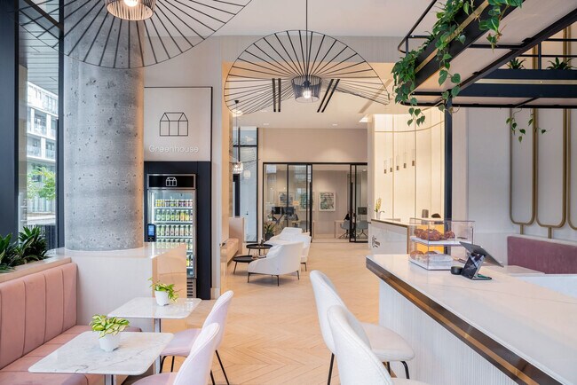 Photo - 200 Redpath Ave Unité SI ID1357459P